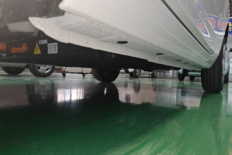 Used Geely Galaxy Panda 2024 Panda Mini 200km Longteng PRO Edition Left Side Sill