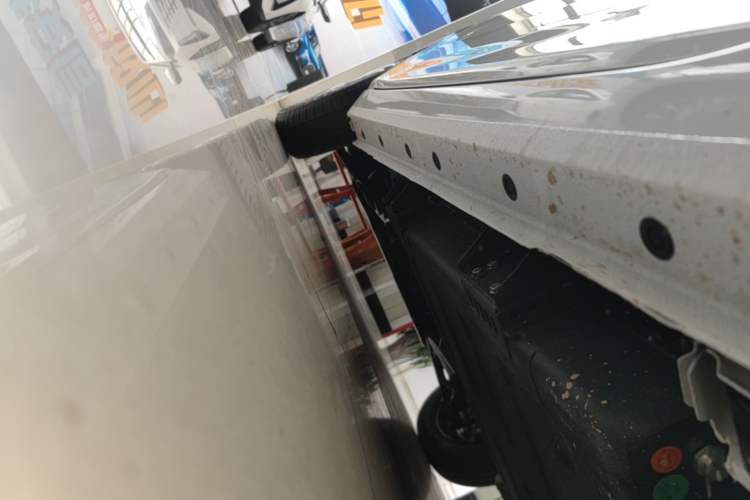Used Geely Galaxy Panda 2024 Panda Mini 200km Endurance Bear Left Side Sill