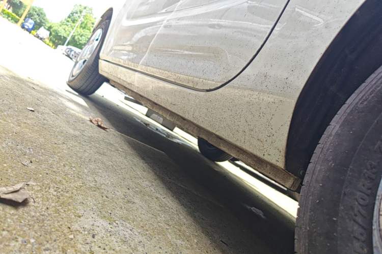 Used Geely Galaxy Panda 2024 Panda Mini 200km Endurance Bear Left Side Sill