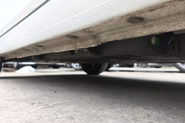 Used Geely Galaxy Panda 2024 Panda Mini 200km Longteng PRO Edition Left Side Sill