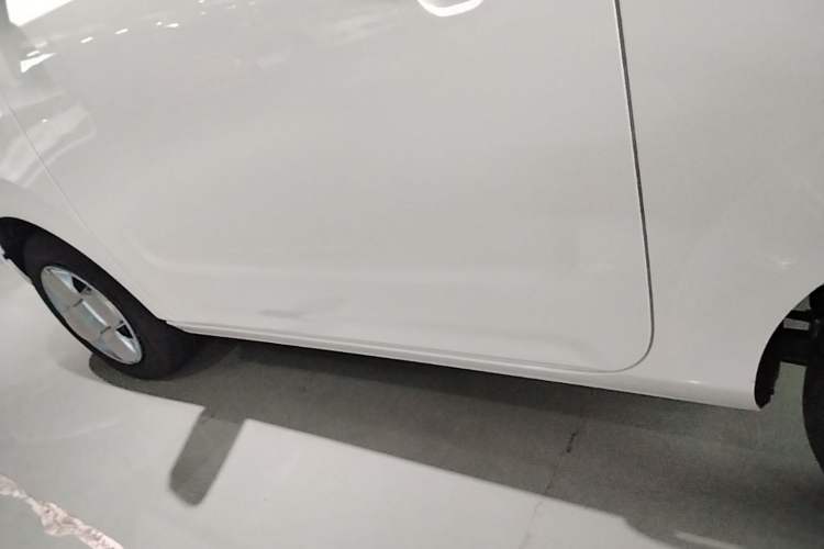 Used Geely Galaxy Panda 2024 Panda Mini 200km Longteng PRO Edition Left Side Sill