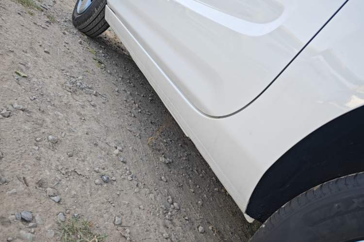 Used Geely Galaxy Panda 2024 Panda Mini 200km Endurance Bear Left Side Sill