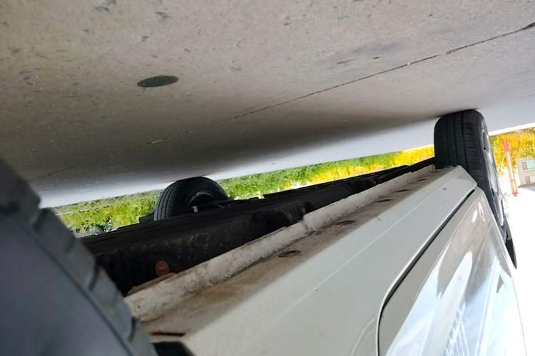 Used Geely Galaxy Panda 2024 Panda Mini 200km Endurance Bear Left Side Sill