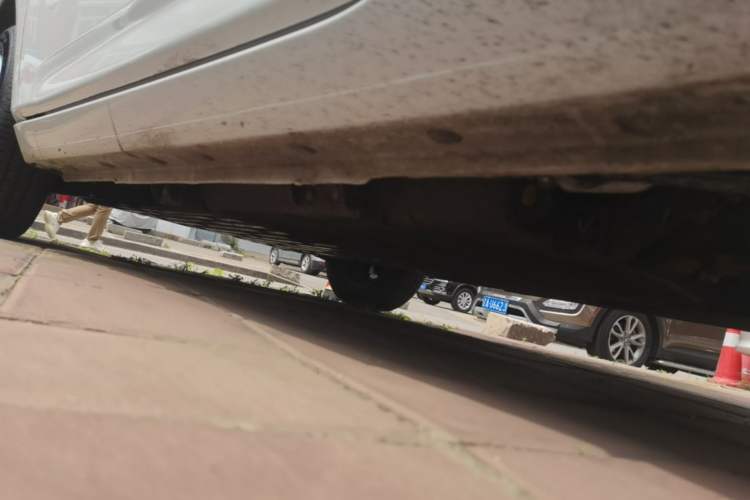 Used Geely Galaxy Panda 2024 Panda Mini 200km Longteng PRO Edition Left Side Sill