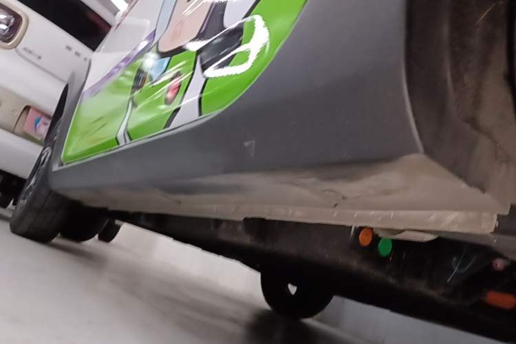 Used Geely Galaxy Panda 2024 200km Panda Rider Left Side Sill