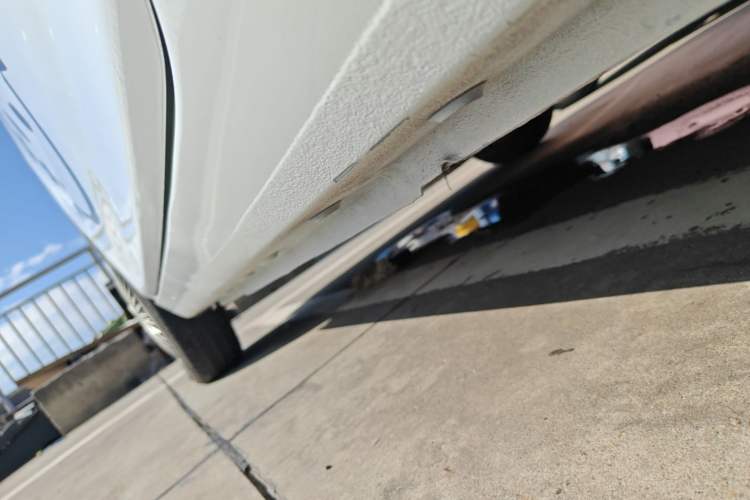 Used Geely Galaxy Panda 2024 Panda Mini 200km Endurance Bear Left Side Sill