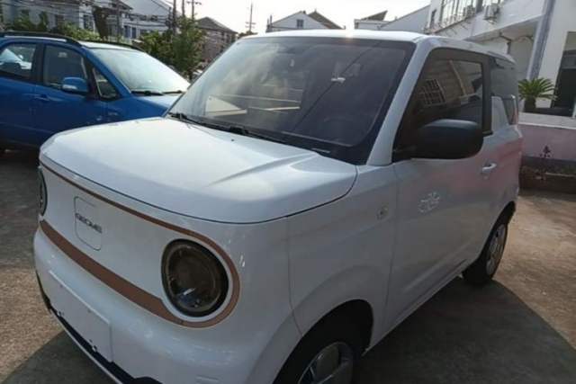 Used Geely Galaxy Panda 2024 Panda Mini 200km Dragon Edition