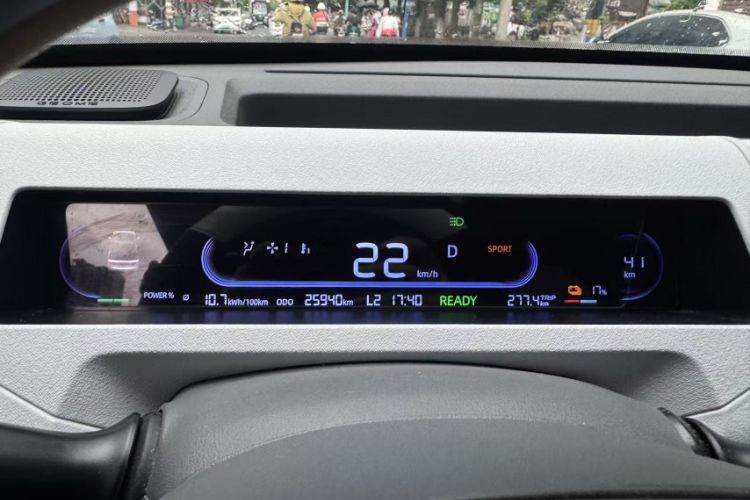 Used Geely Galaxy Panda 2024 Panda Mini 200km Endurance Bear Odometer Close Up