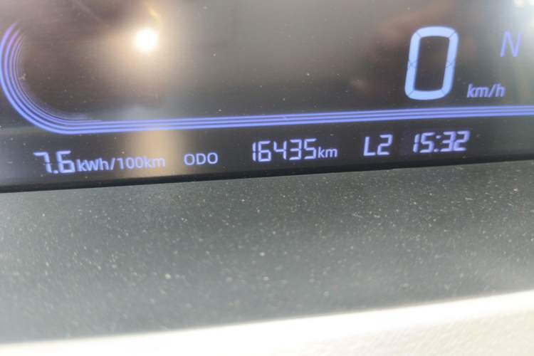 Used Geely Galaxy Panda 2024 Panda Mini 200km Endurance Bear Odometer Close Up