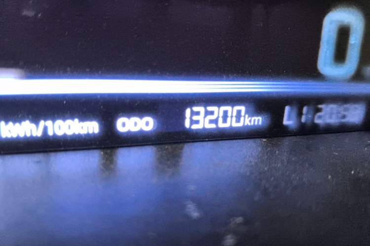Used Geely Galaxy Panda 2024 200km Panda Kart Odometer Close Up