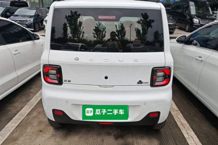 Used Geely Galaxy Panda 2024 Panda Mini 200km Endurance Bear Rear