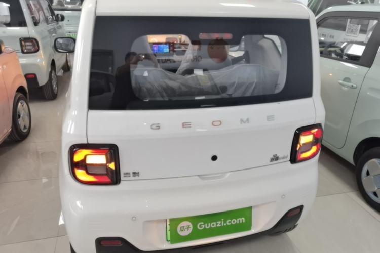Used Geely Galaxy Panda 2024 Panda Mini 200km Endurance Bear Rear