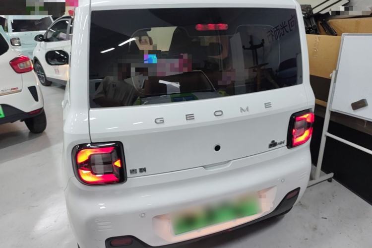 Used Geely Galaxy Panda 2024 Panda Mini 200km Endurance Bear Rear