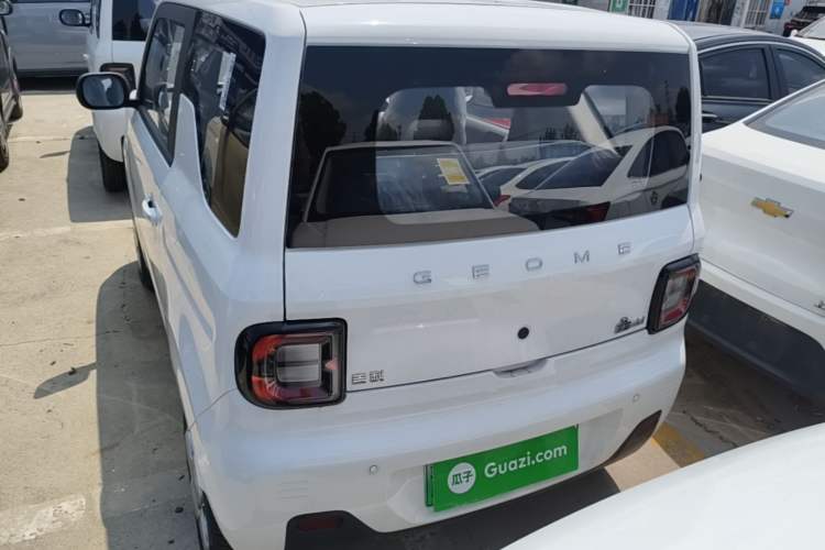 Used Geely Galaxy Panda 2024 Panda Mini 200km Endurance Bear Rear