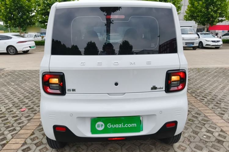 Used Geely Galaxy Panda 2024 Panda Mini 200km Endurance Bear Rear
