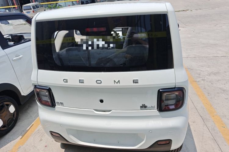 Used Geely Galaxy Panda 2024 Panda Mini 200km Endurance Bear Rear