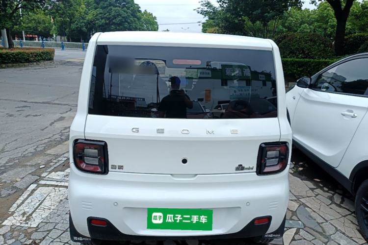 Used Geely Galaxy Panda 2024 Panda Mini 200km Endurance Bear Rear