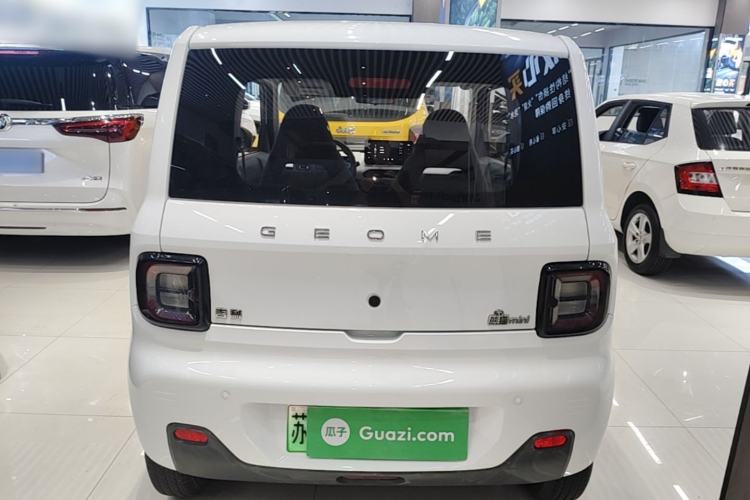 Used Geely Galaxy Panda 2024 Panda Mini 200km Endurance Bear Rear