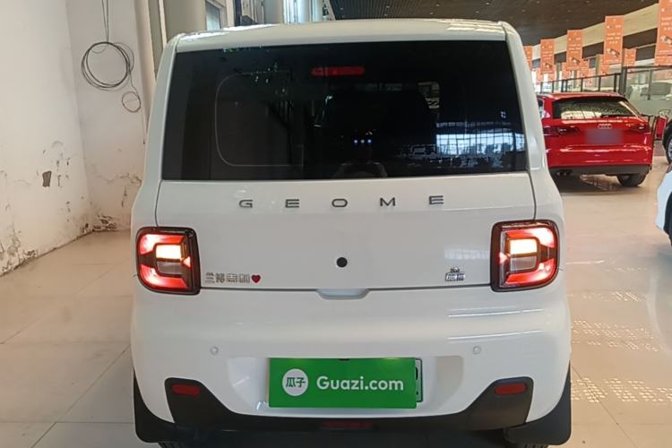 Used Geely Galaxy Panda 2024 Panda Mini 200km Endurance Bear Rear