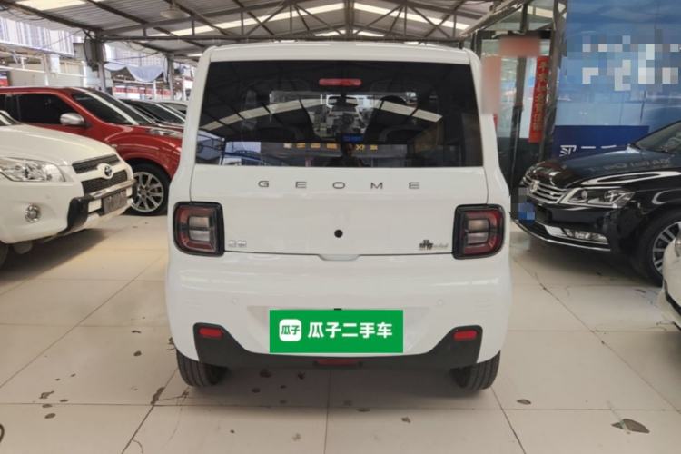 Used Geely Galaxy Panda 2024 Panda Mini 200km Endurance Bear Rear
