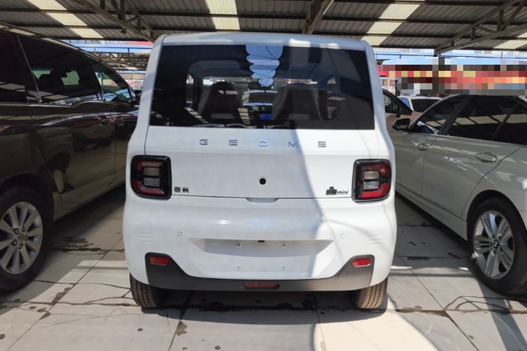 Used Geely Galaxy Panda 2024 Panda Mini 200km Endurance Bear Rear