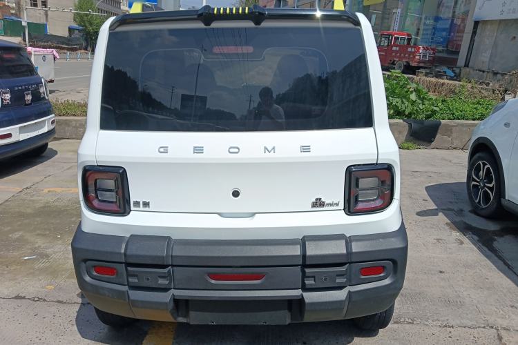 Used Geely Galaxy Panda 2024 200km Panda Rider Rear