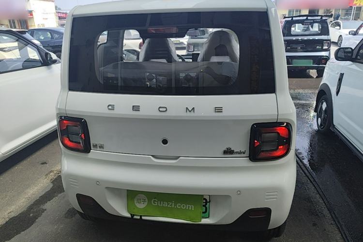 Used Geely Galaxy Panda 2024 Panda Mini 200km Endurance Bear Rear