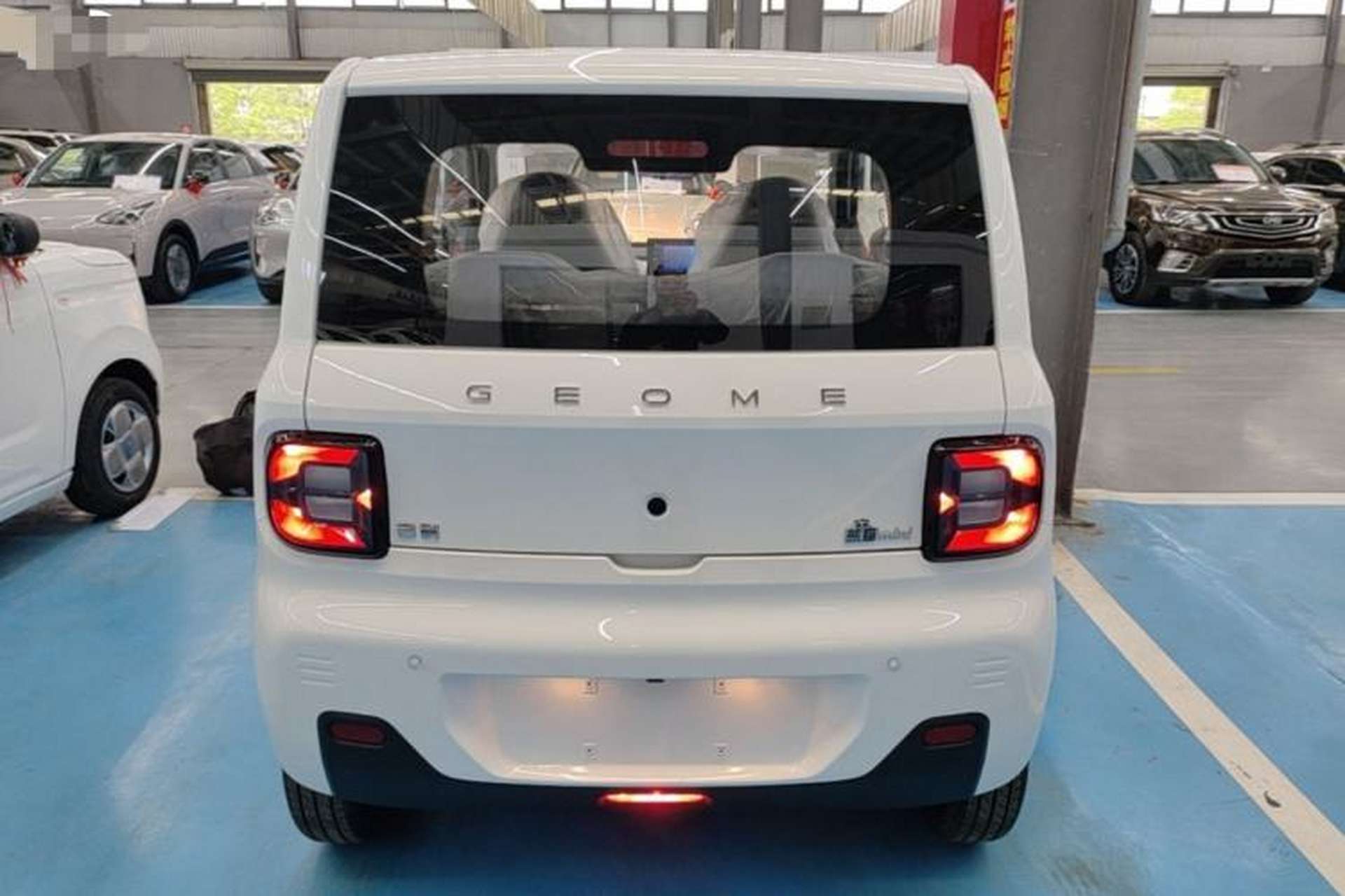 Used Geely Galaxy Panda 2024 Panda Mini 200km Endurance Bear Rear