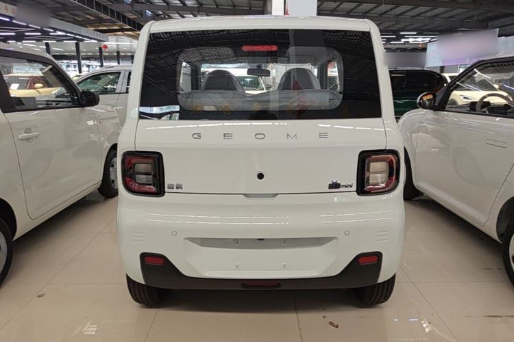 Used Geely Galaxy Panda 2024 Panda Mini 200km Endurance Bear Rear