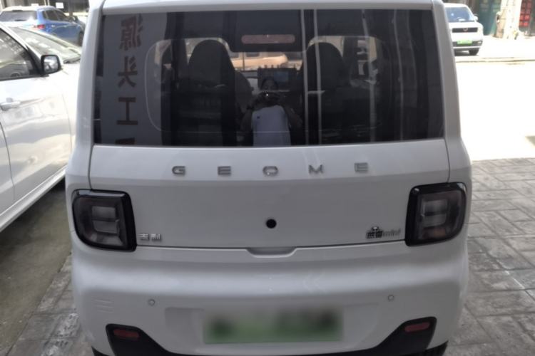 Used Geely Galaxy Panda 2024 Panda Mini 200km Endurance Bear Rear