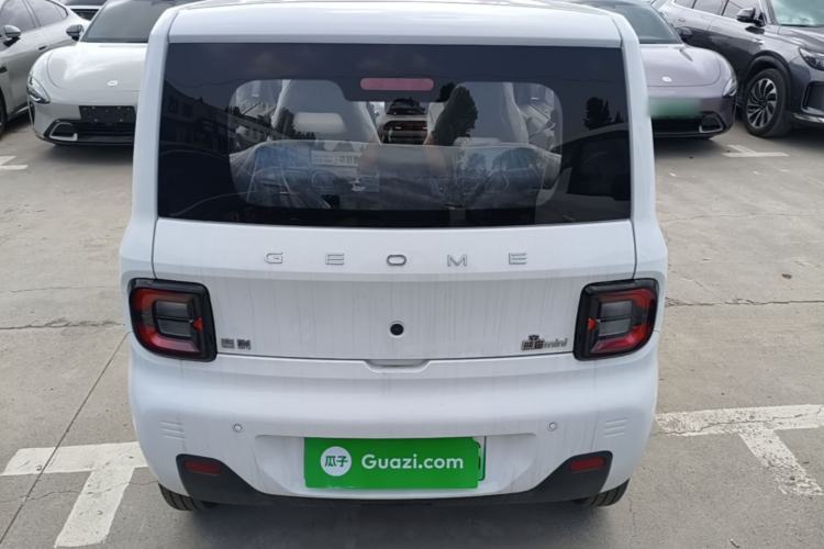 Used Geely Galaxy Panda 2024 Panda Mini 200km Endurance Bear Rear