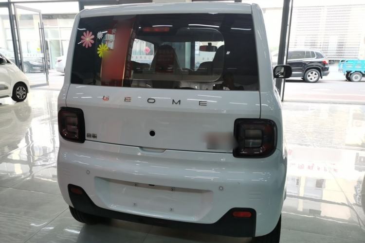 Used Geely Galaxy Panda 2024 Panda Mini 200km Endurance Bear Rear