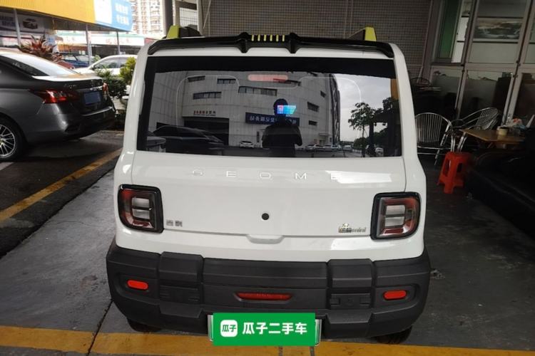 Used Geely Galaxy Panda 2024 Panda Mini 200km Endurance Bear Rear