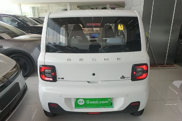 Used Geely Galaxy Panda 2024 Panda Mini 200km Endurance Bear Rear