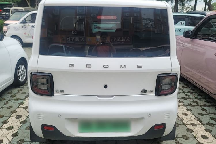 Used Geely Galaxy Panda 2024 Panda Mini 200km Endurance Bear Rear