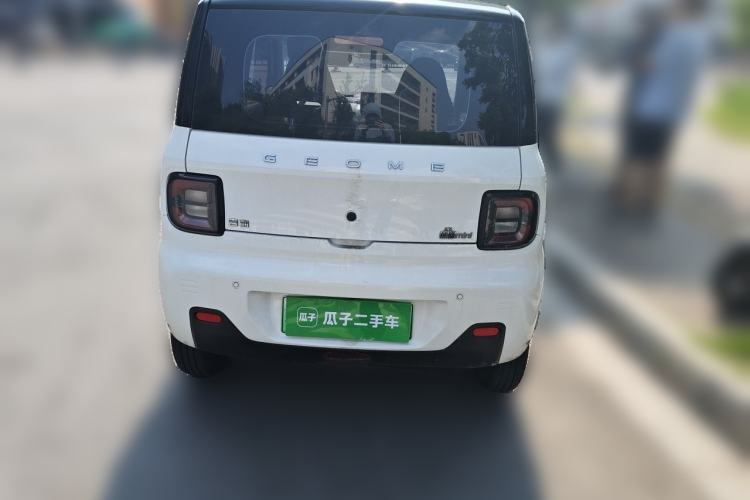 Used Geely Galaxy Panda 2024 Panda Mini 200km Endurance Bear Rear