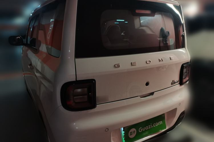 Used Geely Galaxy Panda 2024 Panda Mini 200km Endurance Bear Rear