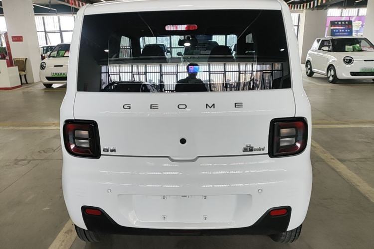 Used Geely Galaxy Panda 2024 Panda Mini 200km Endurance Bear Rear