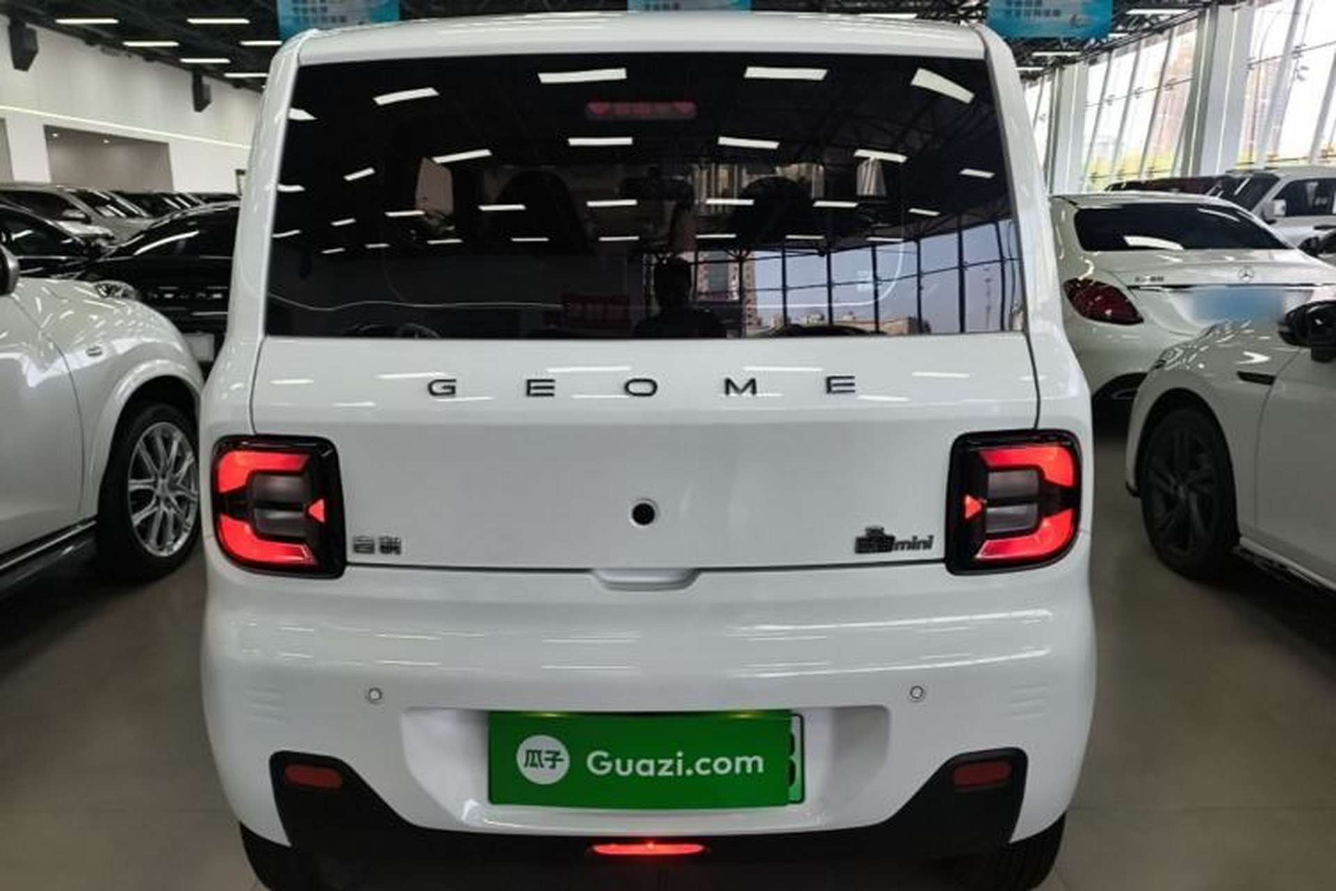Used Geely Galaxy Panda 2024 Panda Mini 200km Endurance Bear Rear