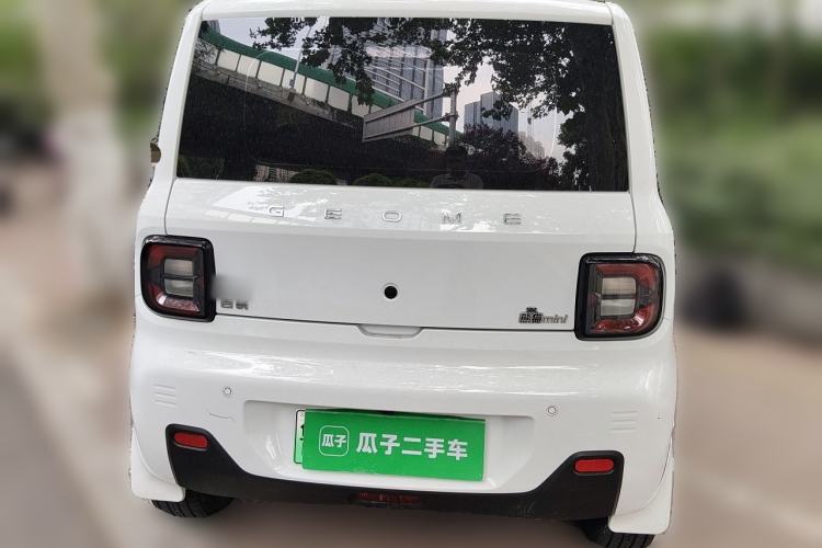 Used Geely Galaxy Panda 2024 Panda Mini 200km Endurance Bear Rear