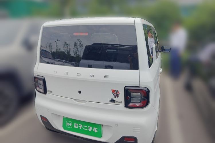Used Geely Galaxy Panda 2024 Panda Mini 200km Endurance Bear Rear