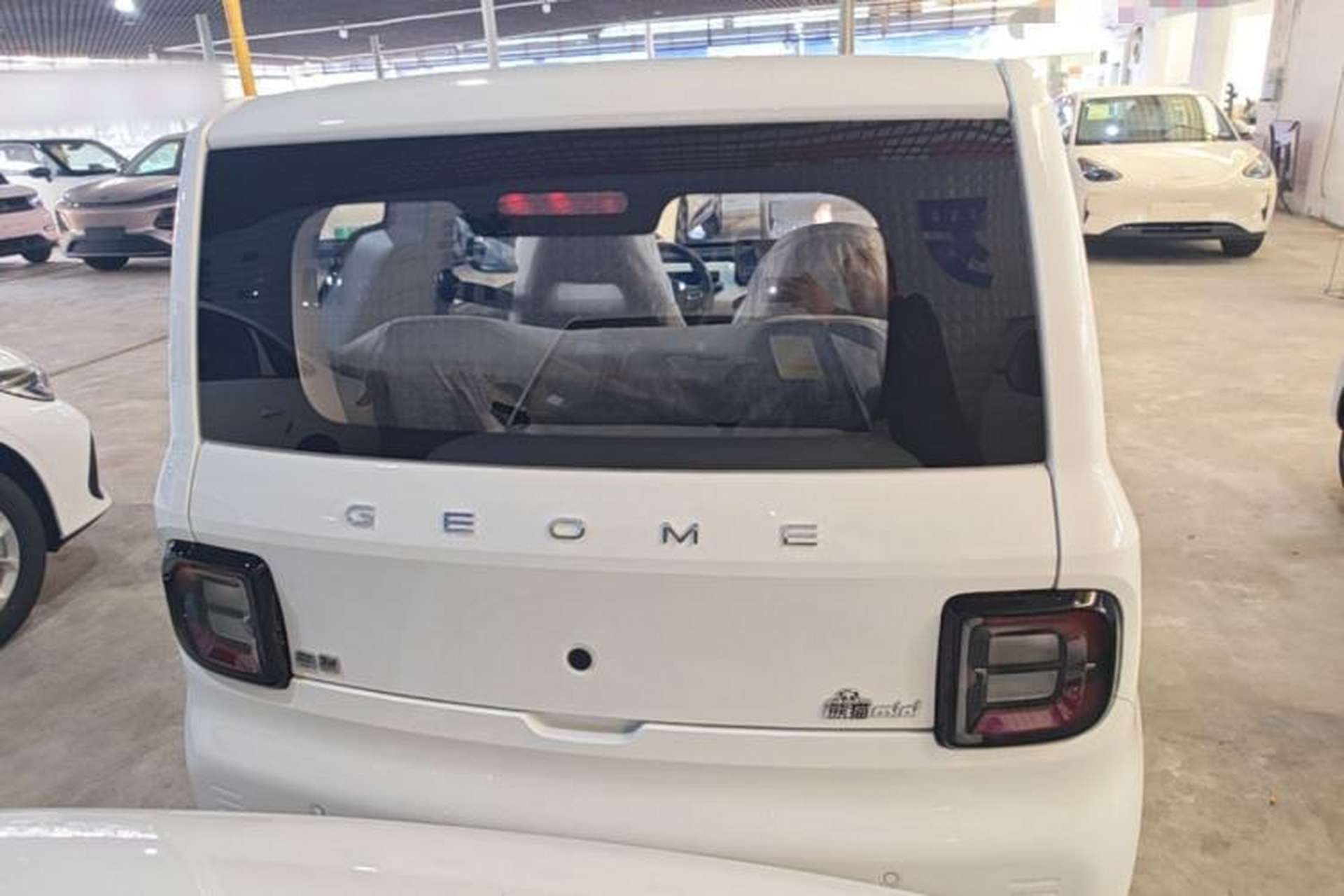 Used Geely Galaxy Panda 2024 Panda Mini 200km Endurance Bear Rear