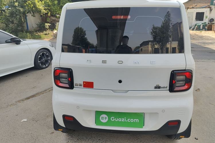 Used Geely Galaxy Panda 2024 Panda Mini 200km Endurance Bear Rear