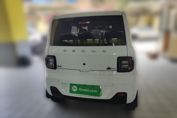 Used Geely Galaxy Panda 2024 Panda Mini 200km Endurance Bear Rear