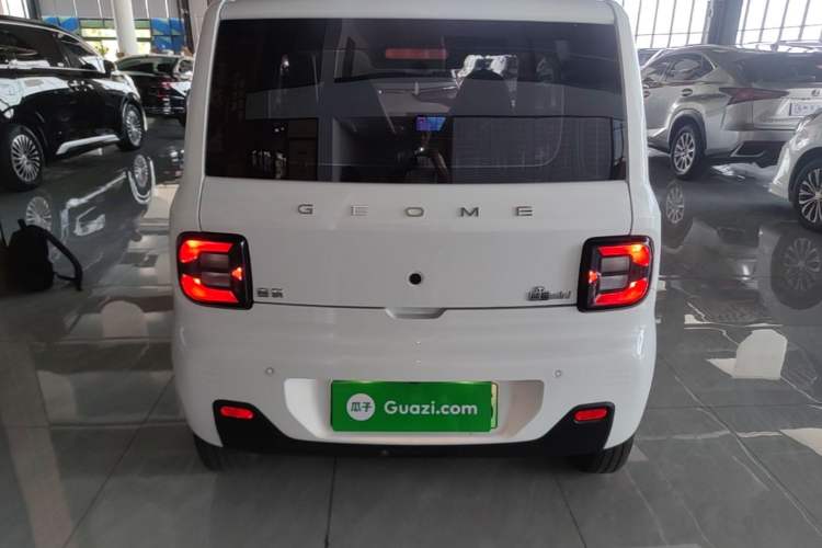 Used Geely Galaxy Panda 2024 Panda Mini 200km Endurance Bear Rear