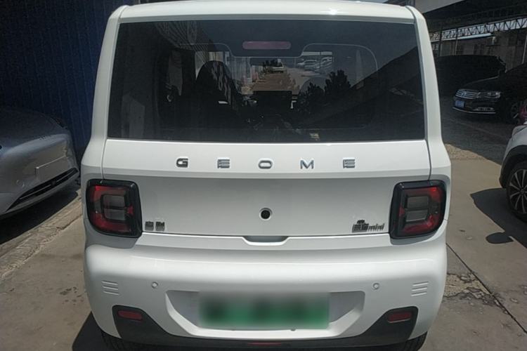Used Geely Galaxy Panda 2024 Panda Mini 200km Endurance Bear Rear