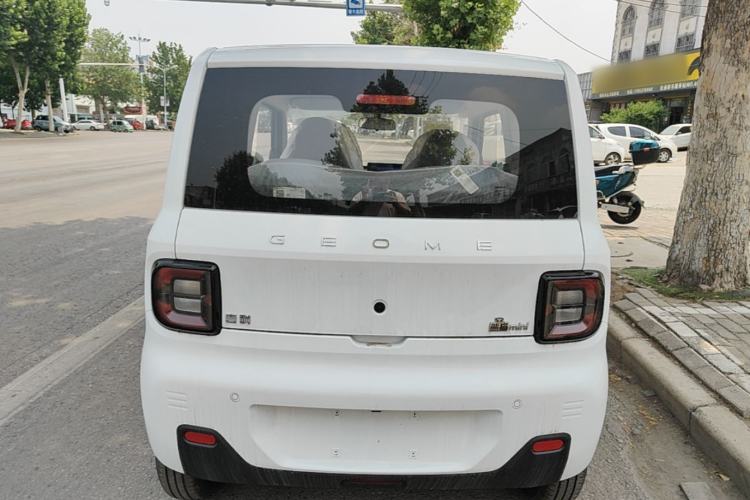Used Geely Galaxy Panda 2024 Panda Mini 200km Endurance Bear Rear