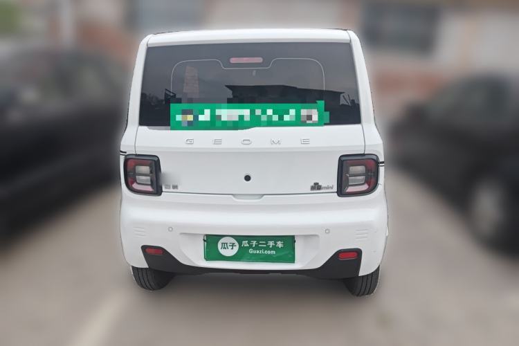 Used Geely Galaxy Panda 2024 Panda Mini 200km Endurance Bear Rear