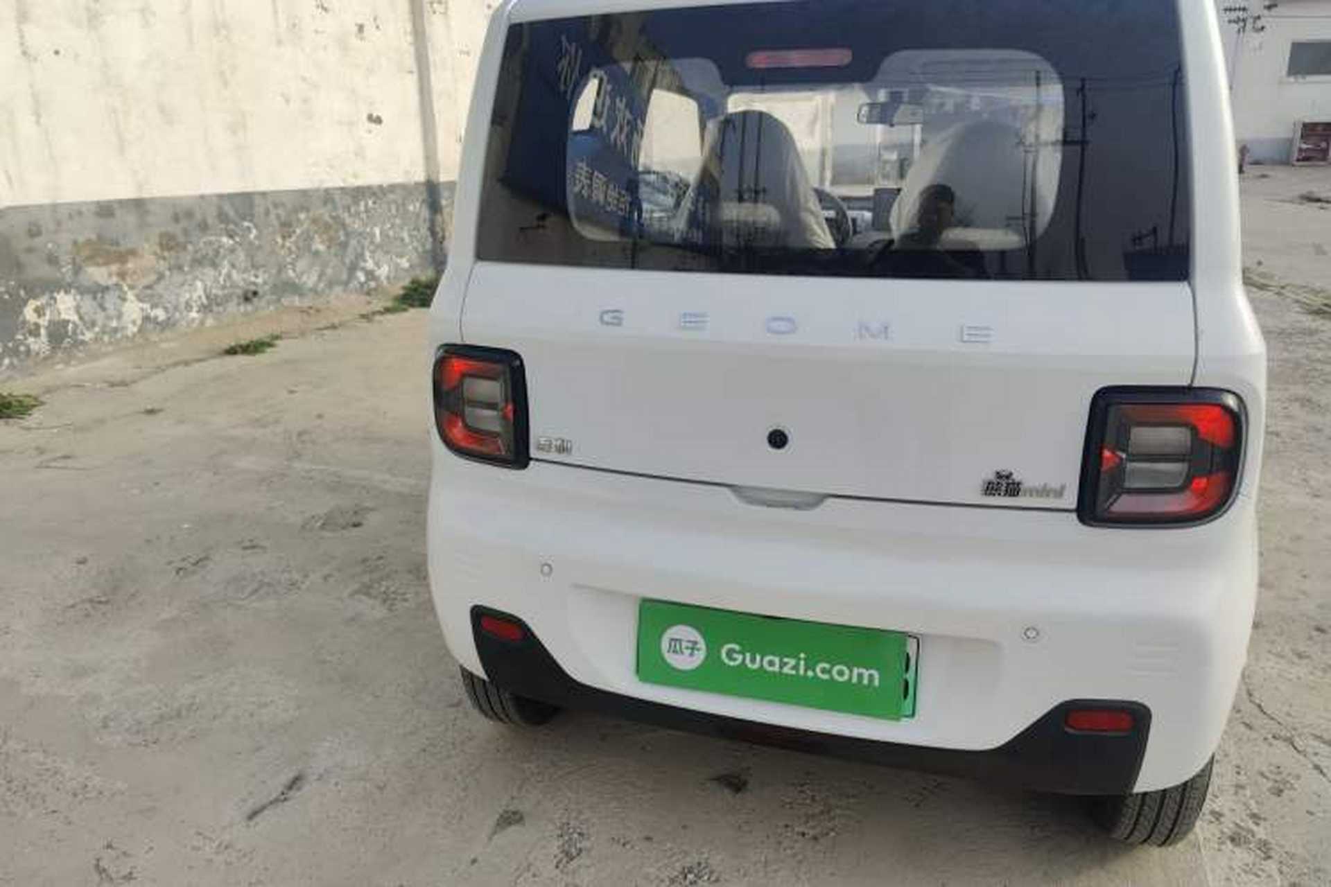 Used Geely Galaxy Panda 2024 Panda Mini 200km Endurance Bear Rear