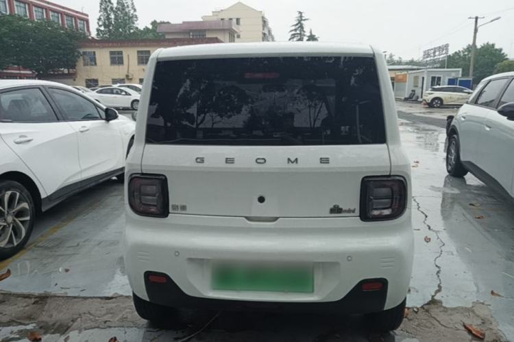 Used Geely Galaxy Panda 2024 Panda Mini 200km Endurance Bear Rear